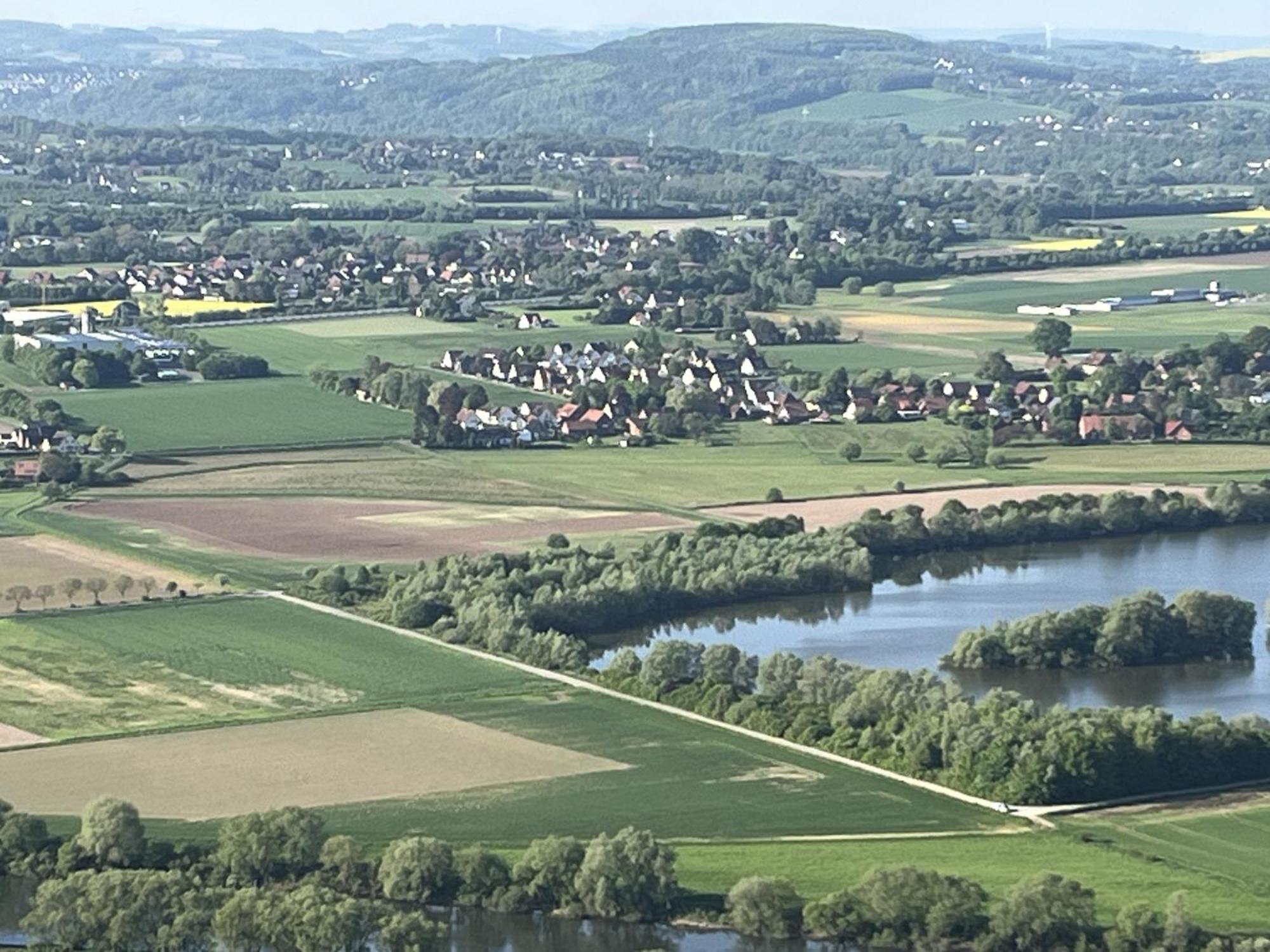 Am Weserradweg Porta Westfalica Exteriör bild
